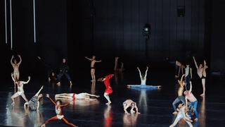 "10000 gestes" de Boris Charmatz