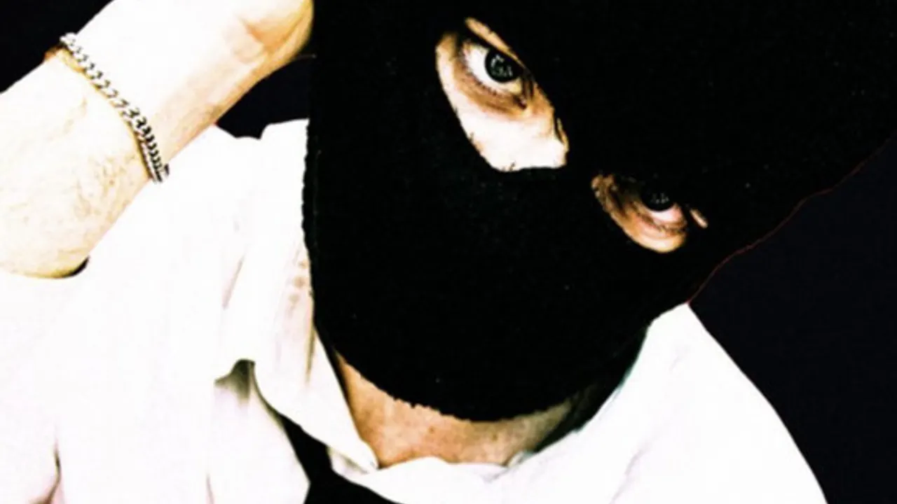 Putsch : Dikke Baap, Blurred Movement, Blakeys & More