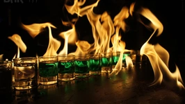 Happy Hours 23H / Bar & Club until 7.00 AM