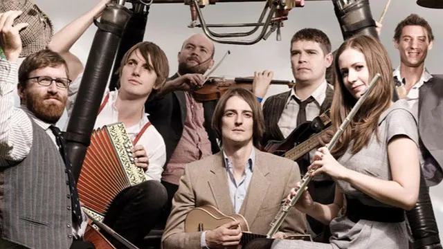 THE LEISURE SOCIETY