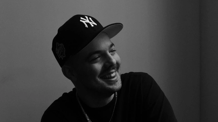 Mac Ayres