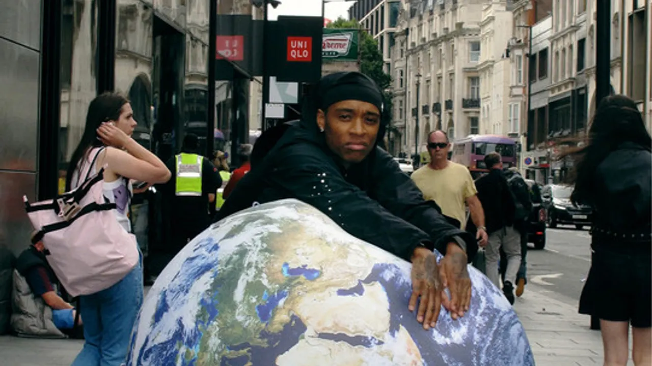 Rejjie Snow