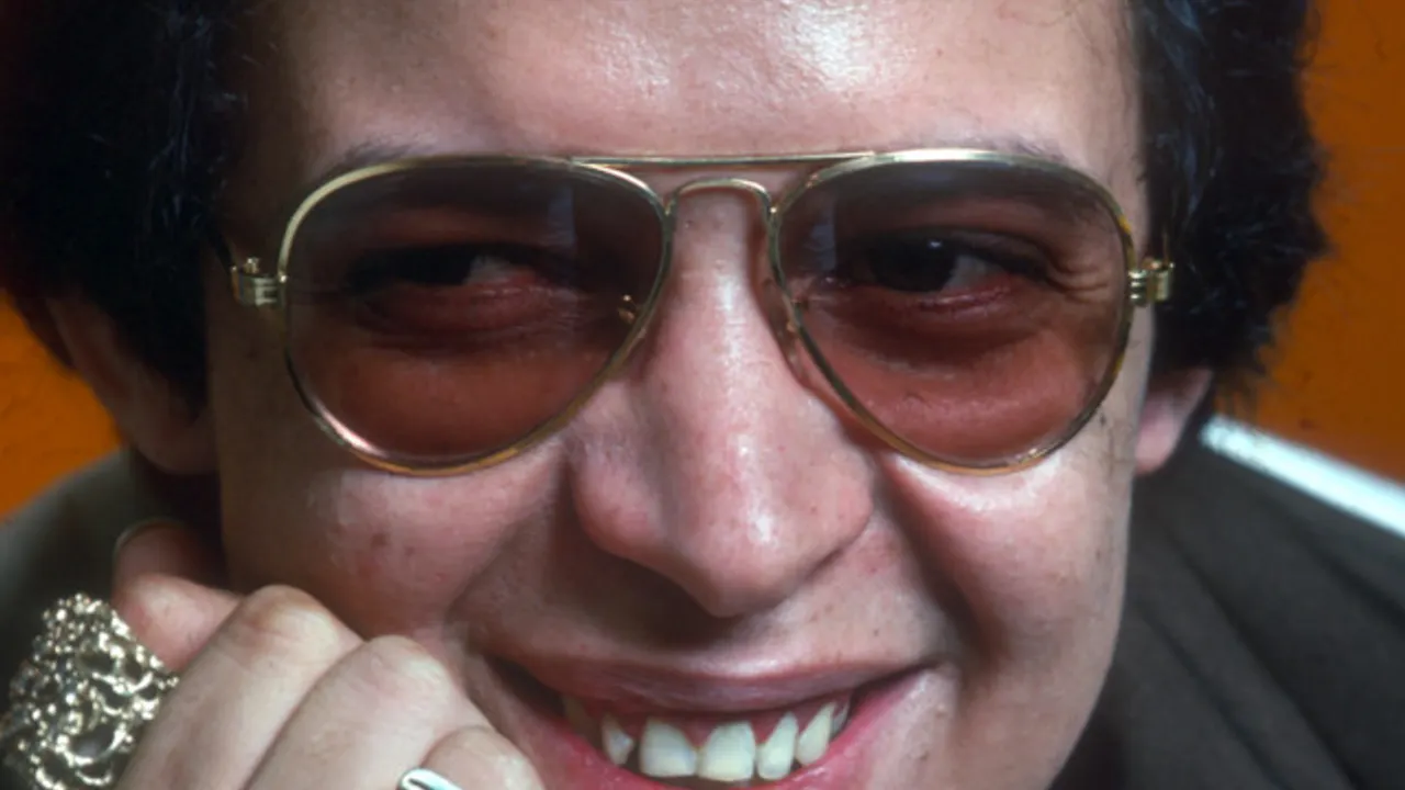 Caribe Café · Héctor Lavoe Vive
