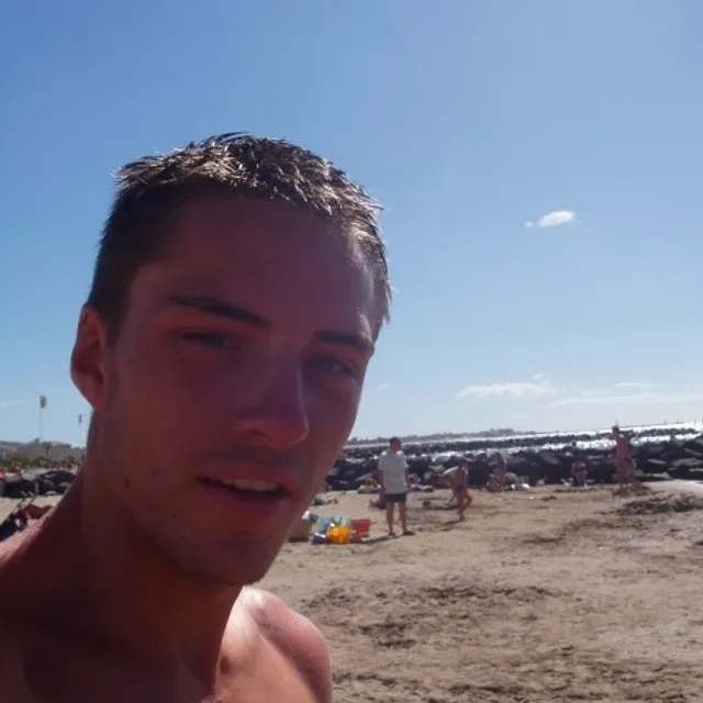 Alexandre R