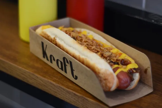 Kraft Hot-Dog : hot-dog à la new-yorkaise en plein cœur du Marais