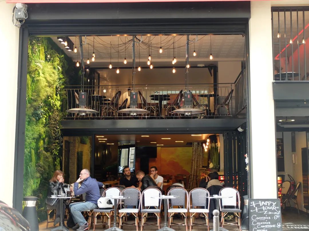 Les Petites Ecuries Restaurant Paris