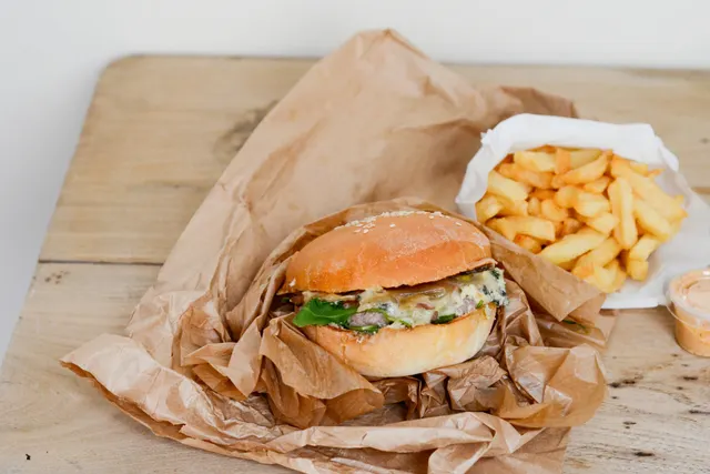Starvin'Joe : un burger qui fait toute la différence