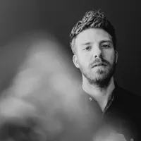 Andrew Belle