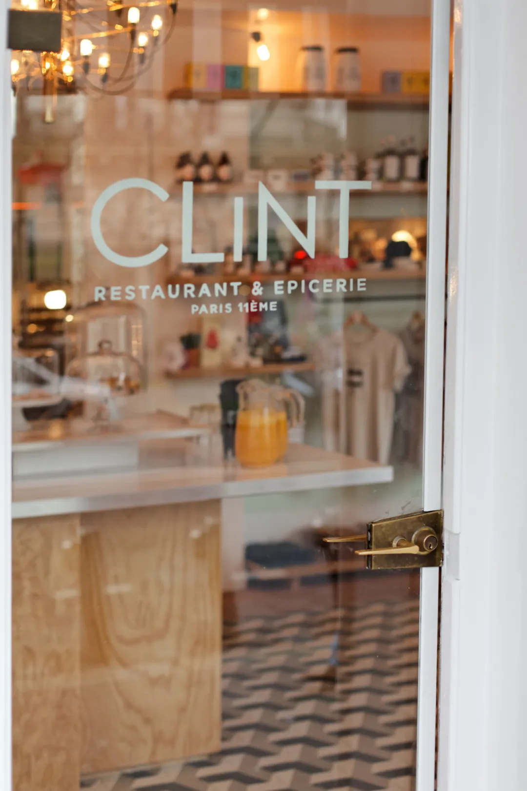 Clint Restaurant Shop Paris
