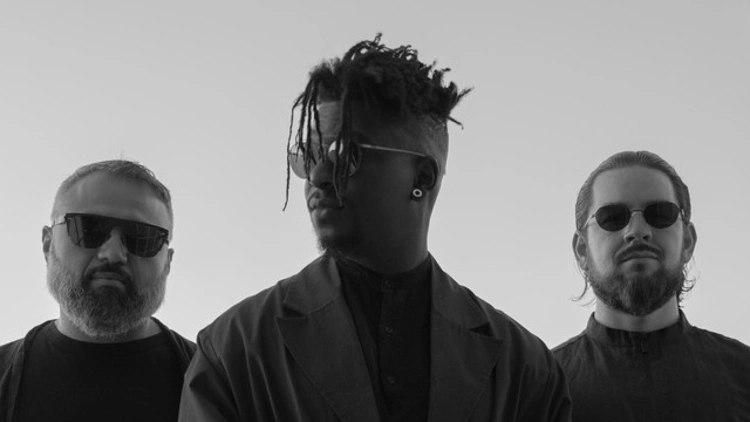 ANIMALS AS LEADERS