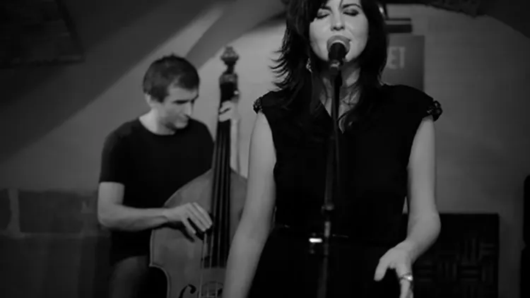 LIV MONAGHAN-BIRD&BASS