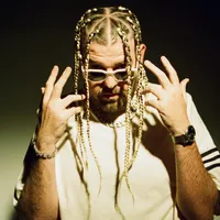 Omri 69 Segal