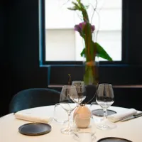 Restaurant H