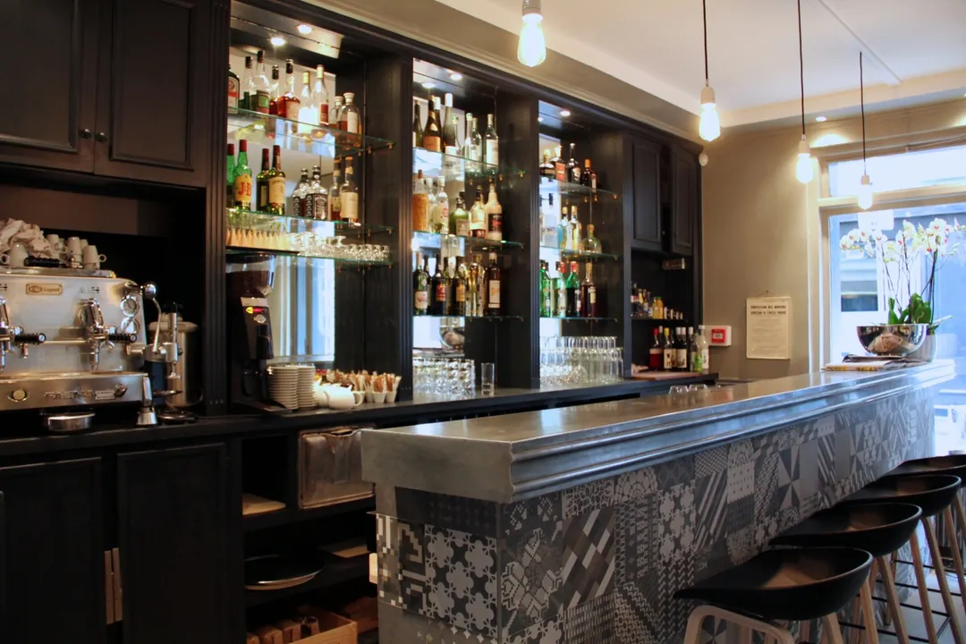 Dix-Huit Restaurant Paris