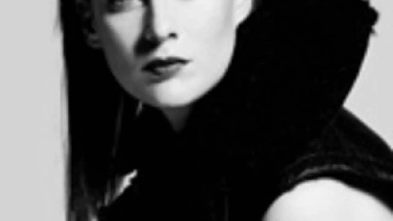 Owlle + Thomas Azier