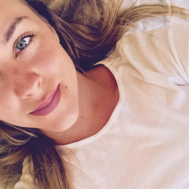 Sarah R