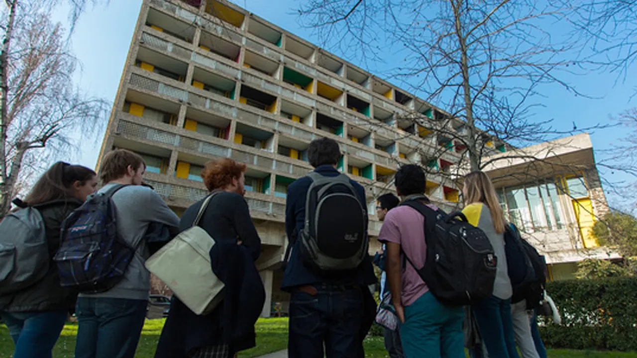 Visite guidée : promenade architecturale