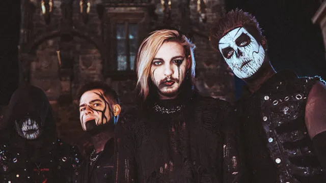 Dark Divine - The Shallow Graves Tour