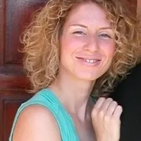 Carole B