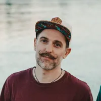 Woody Vibes