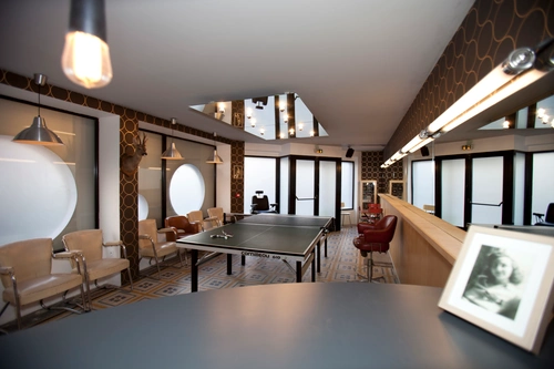 Gossima Ping Pong Bar Bar Paris