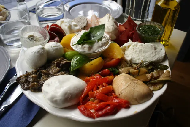 Mozzato, nouveau comptoir à mozzarella de la rue Bachaumont