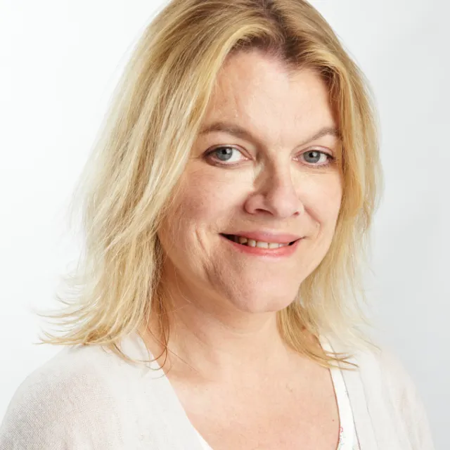 Anne L