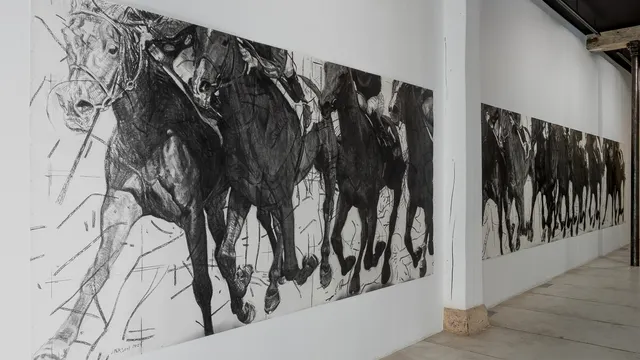 Expositions Déferlante et Bruits du Monde de Joël Person