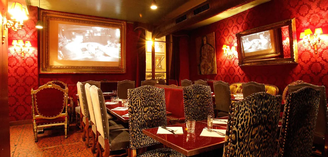 Le Sanz Restaurant Bar Paris