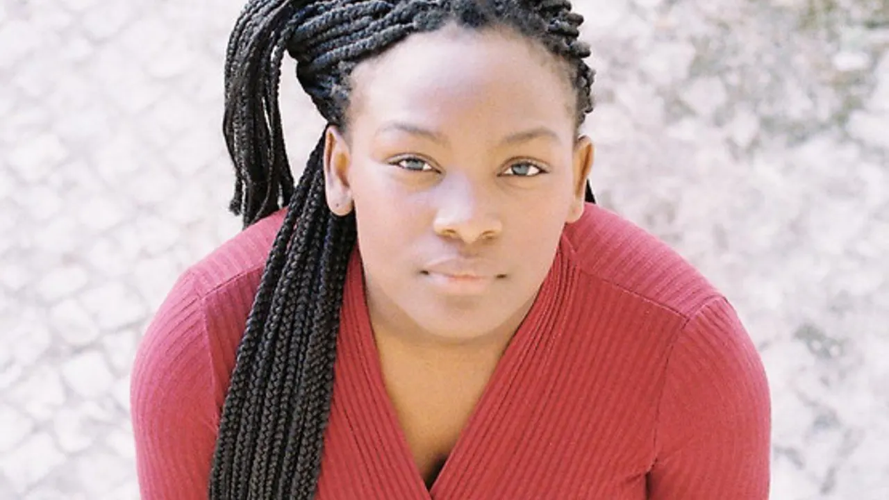 Doux Baisers avec Nídia & Valentina / Rrita Jashari / fa:act