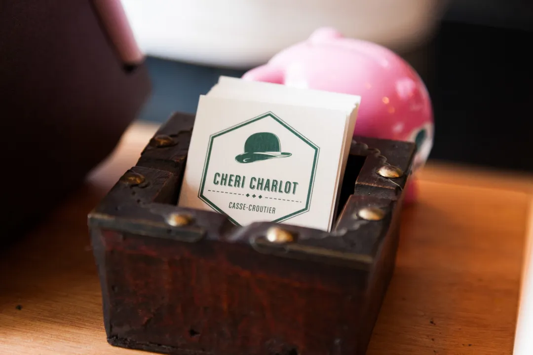 Chéri Charlot Restaurant Shop Paris