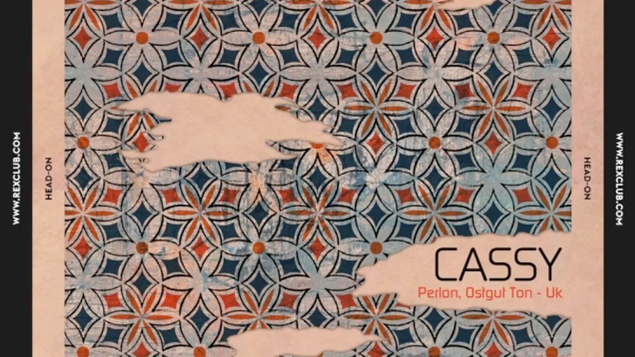 Head_on: Cassy, Molly