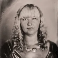 Leonie Evans