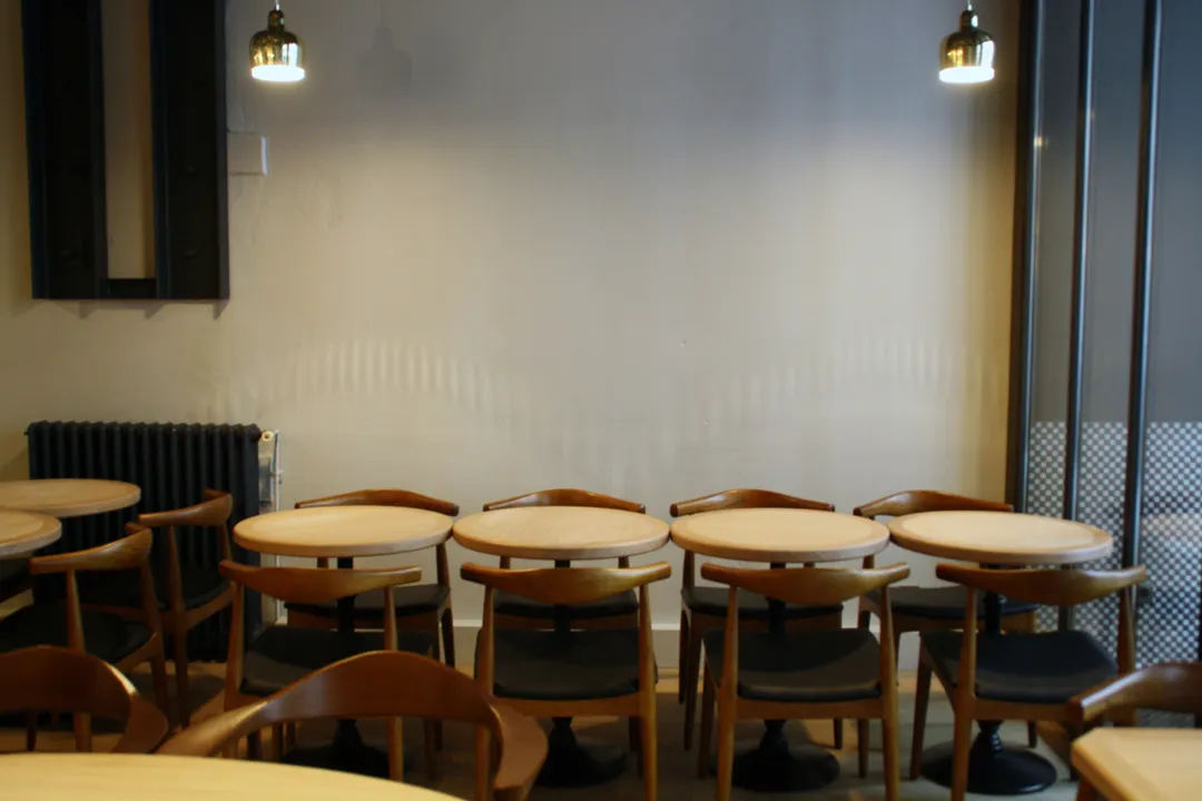 Beaucoup Restaurant Bar Paris
