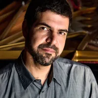 André Mehmari