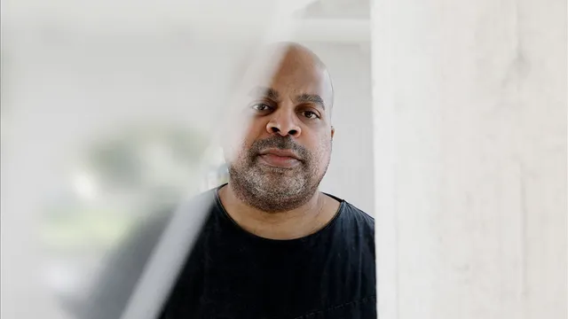 Djoon: DJ Bone as Doc Ciroc, Nedda Sou