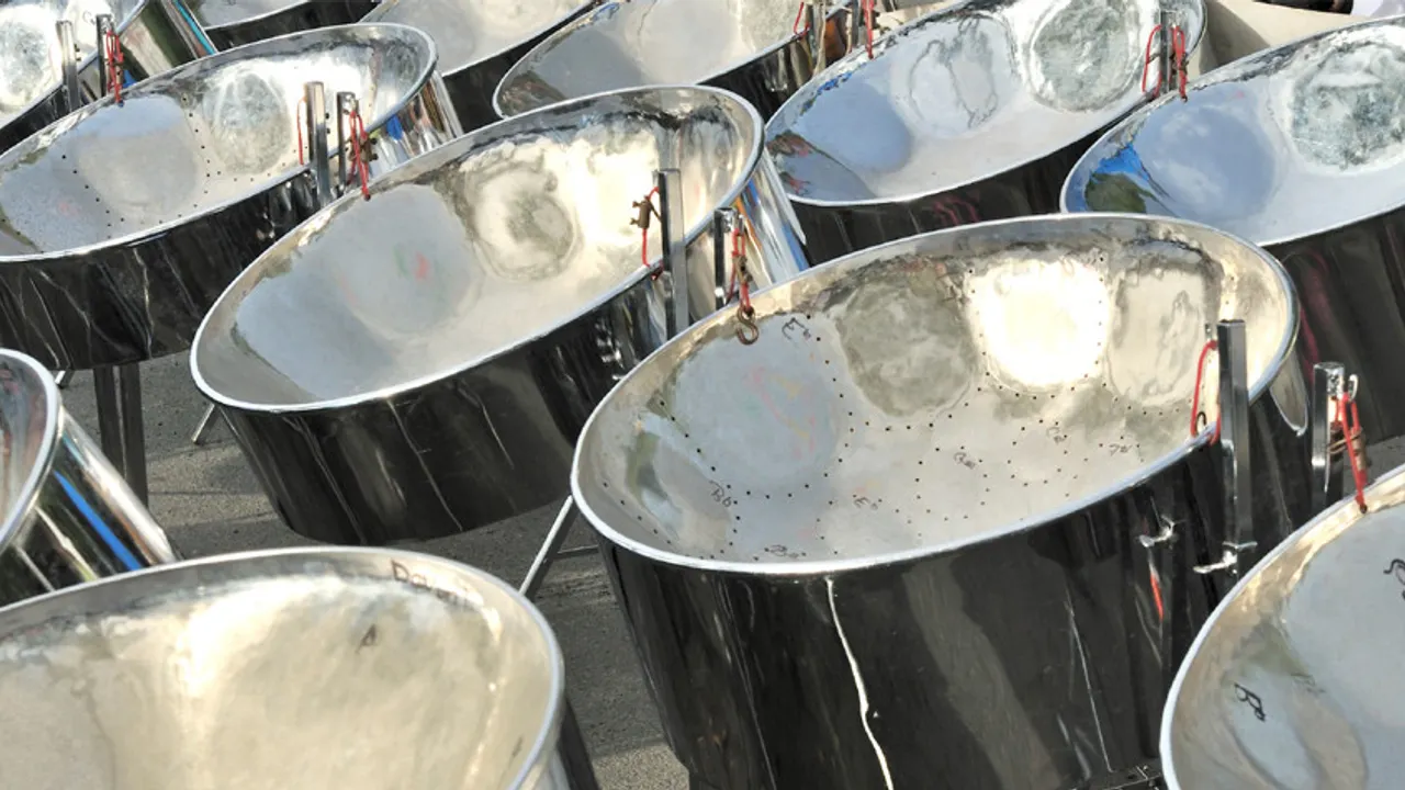 Steel drum de Trinité-et-Tobago / Alain Rouaud
