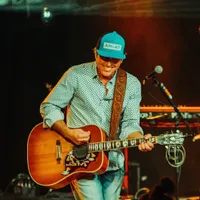Casey Donahew