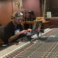 DJ LEWIS