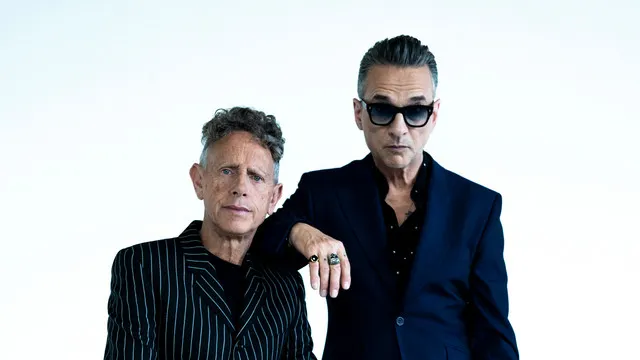 Depeche Mode - Memento Mori World Tour