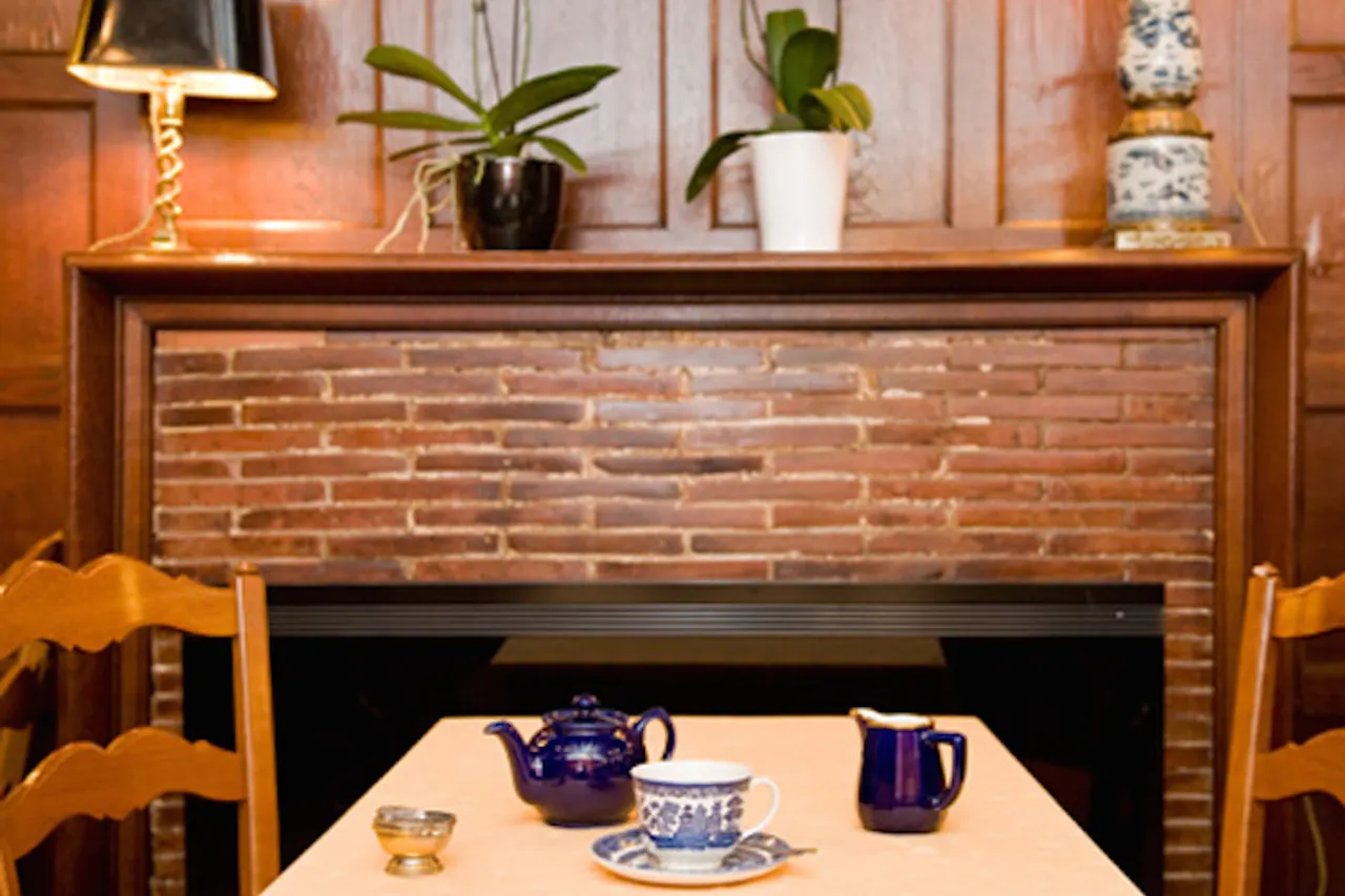 The Tea Caddy