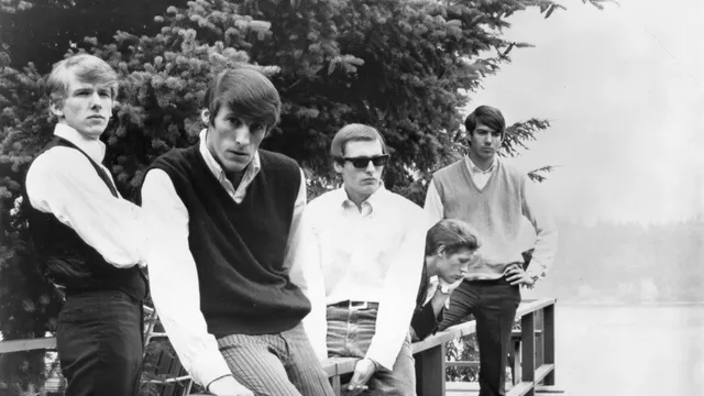 THE SONICS + Guest