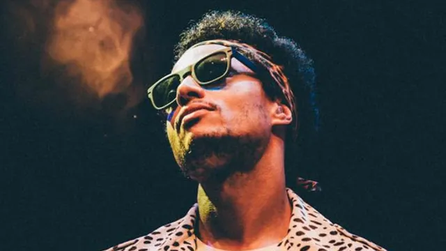 JOSE JAMES