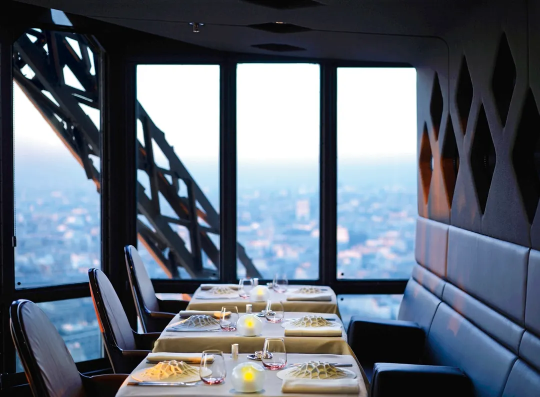 Le Jules Verne Restaurant Paris