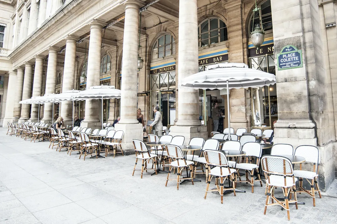 Le Nemours Bar Restaurant Paris
