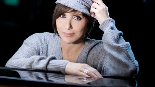 Liane Foly crooneuse tour