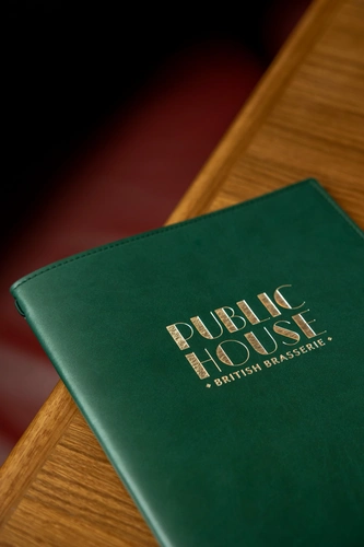 Public House Restaurant Paris