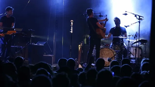 BIGGER – concert rock anglais
