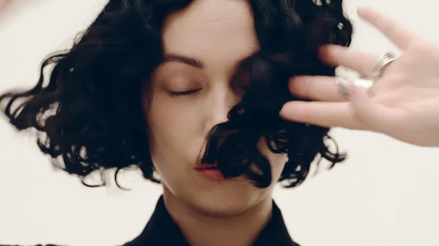 Kelly Lee Owens