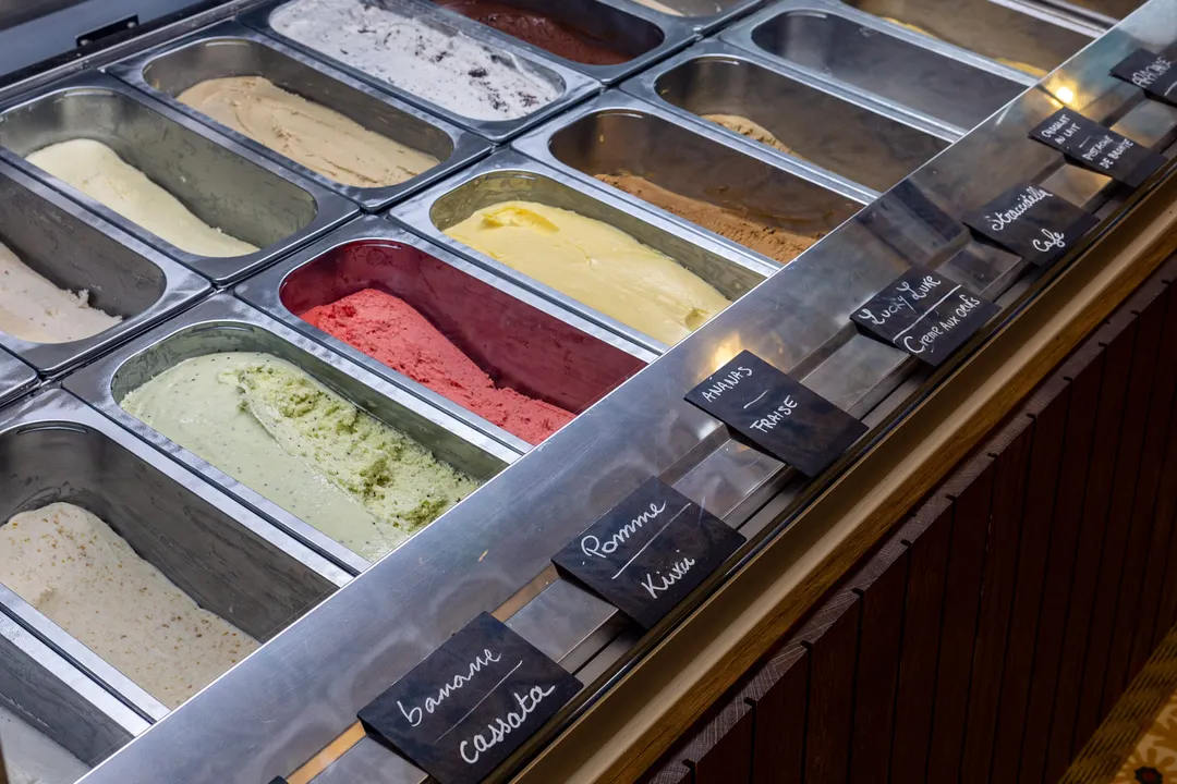 Girotti Restaurant Shop Paris